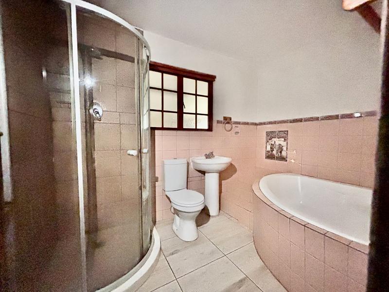 To Let 4 Bedroom Property for Rent in Melodie North West